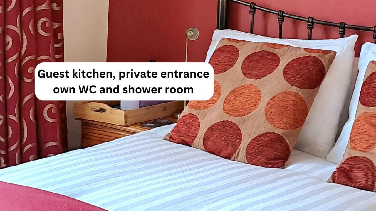 Quiet Comfortable Patcham Studio Free Parking Hallway Shared With Host Διαμέρισμα Μπράιτον Εξωτερικό φωτογραφία