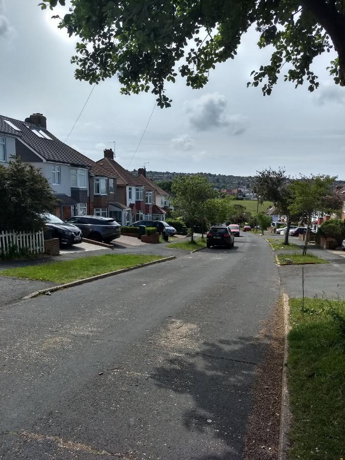 Quiet Comfortable Patcham Studio Free Parking Hallway Shared With Host Διαμέρισμα Μπράιτον Εξωτερικό φωτογραφία